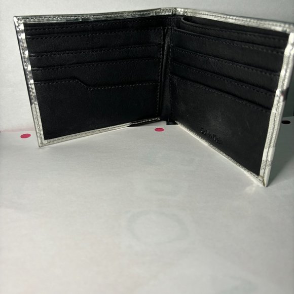Calvin Klein Men's Wallet | Billfold Wallet | Metallic | Men's Accessories - Picture 4 of 5